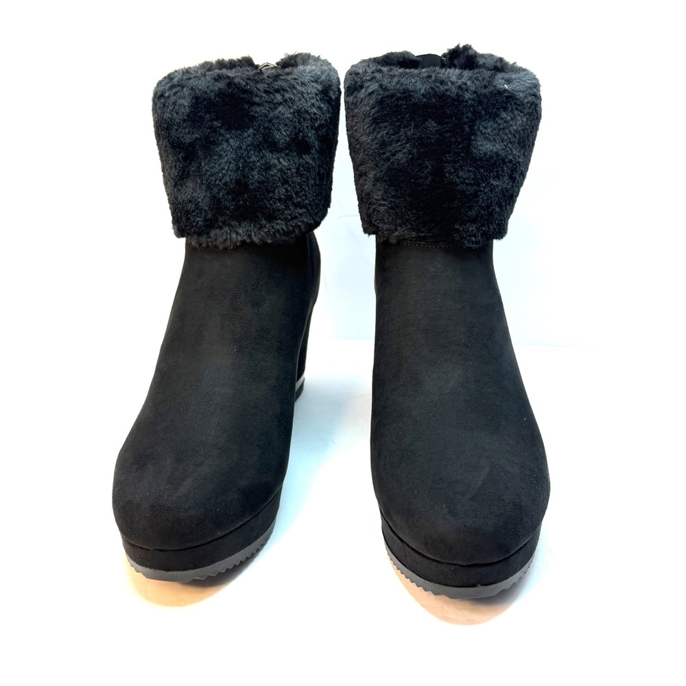 DKNY Women's Nadra Wedge Booties Boots Size 10 Black NWT and BOX
